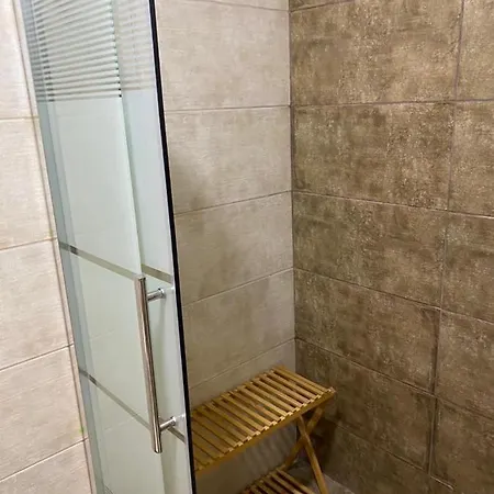 Miadabia Supreme Apartment Madaba Exterior photo